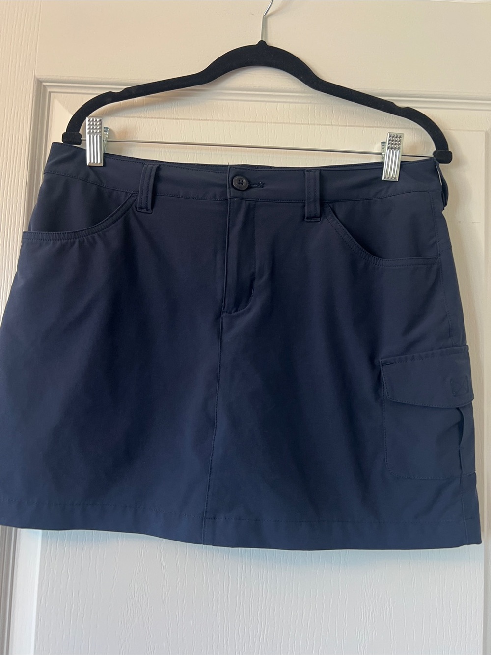 Like New Eddie Bauer Navy Blue Women's Skort size 8